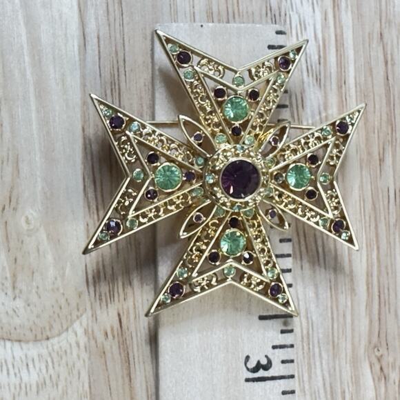 Nolan Miller Maltese Cross Brooch Pin Signed Gold Tone Purple/Green Glow - Picture 10 of 13